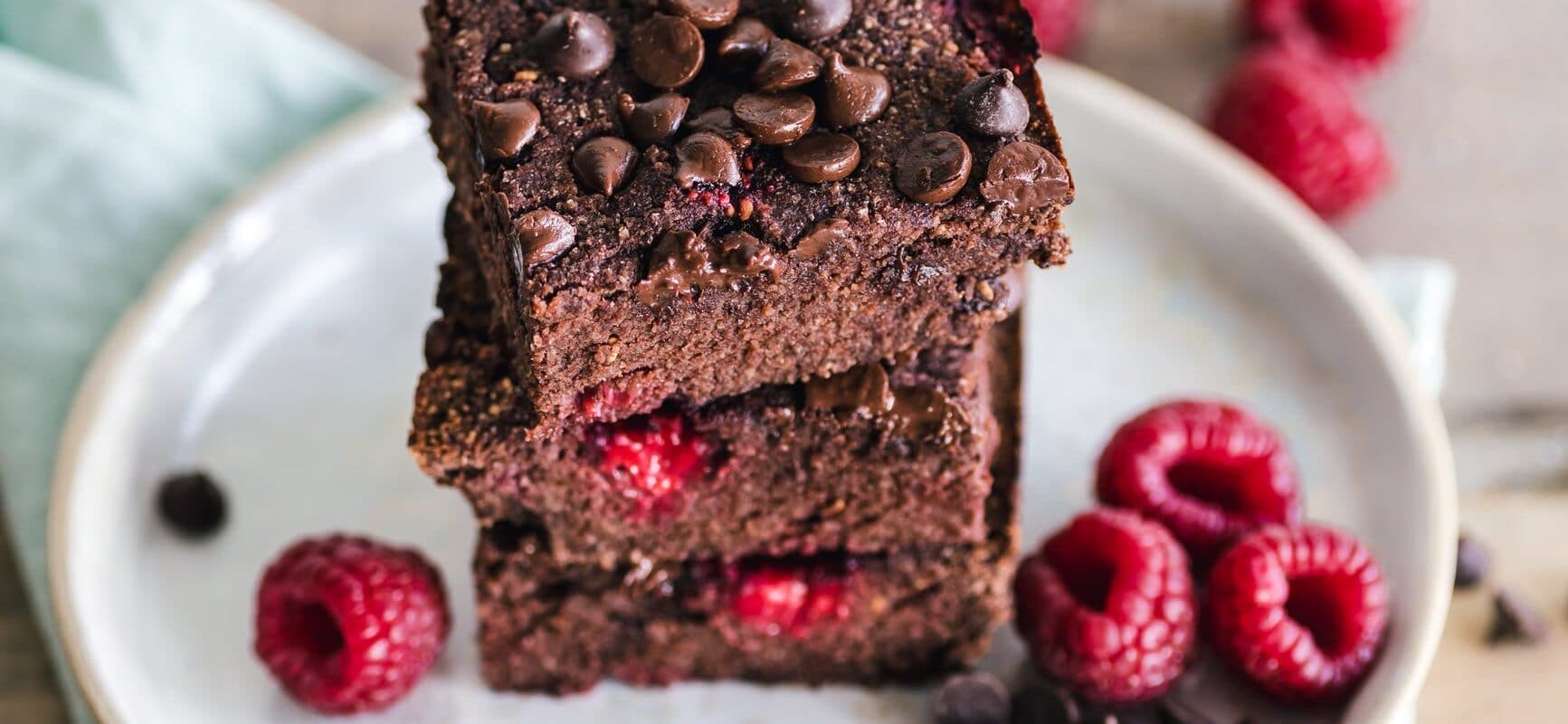 Brownie con frambuesas