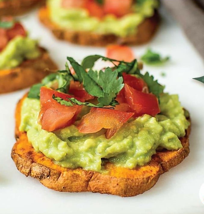 TOSTADAS DE CAMOTE CON AGU