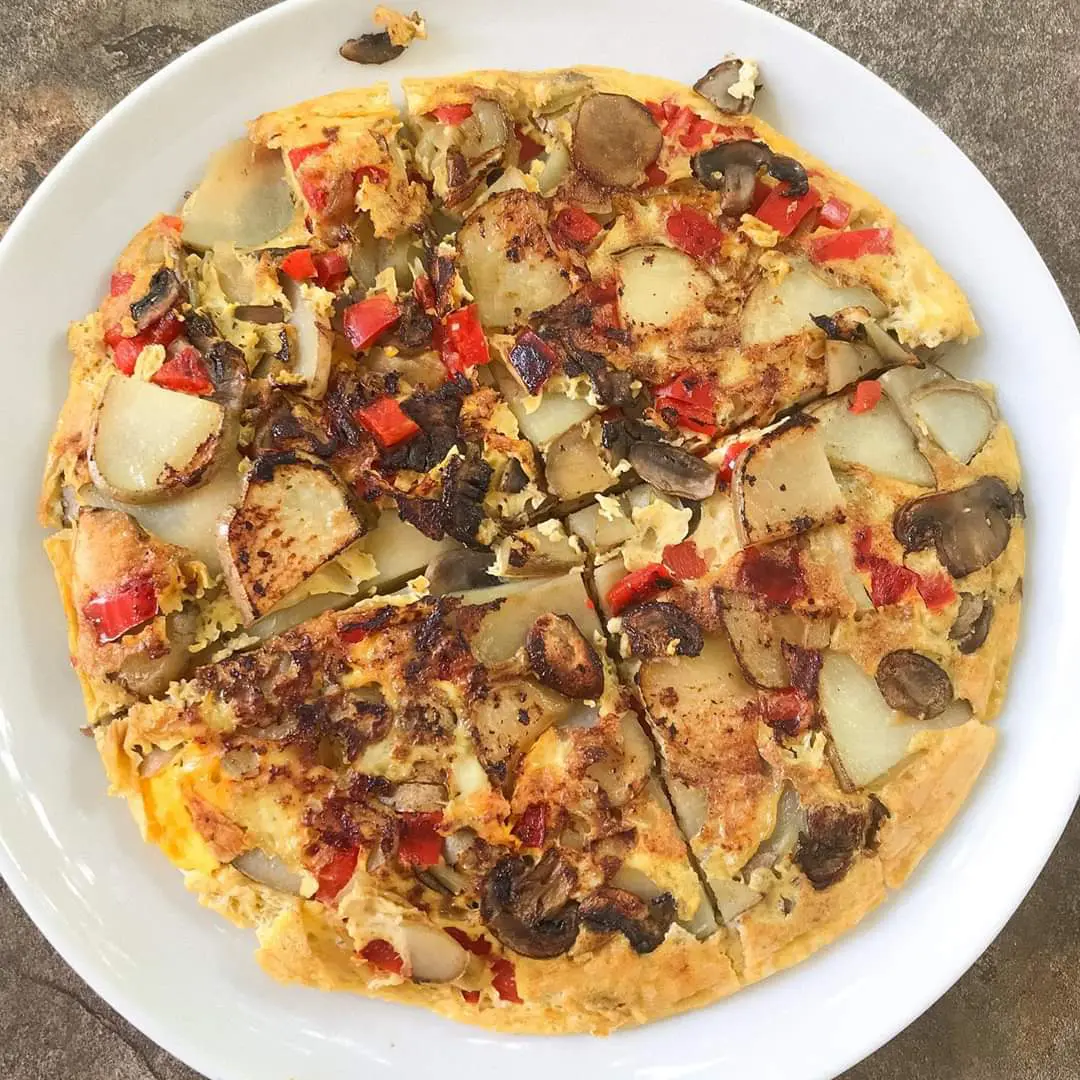 TORTILLA ESPAÑOLA CON VEGETALES 