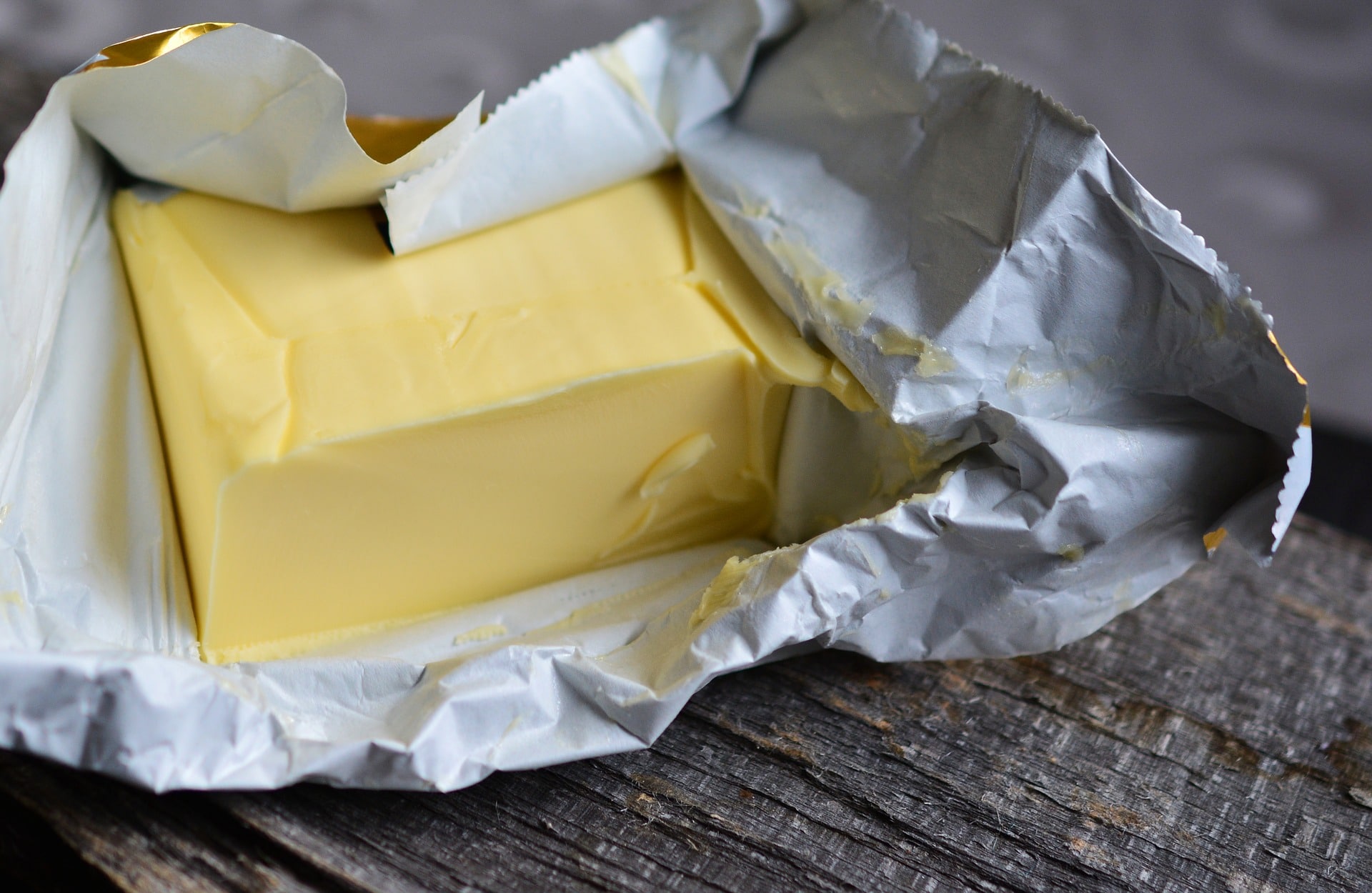Margarina o mantequilla