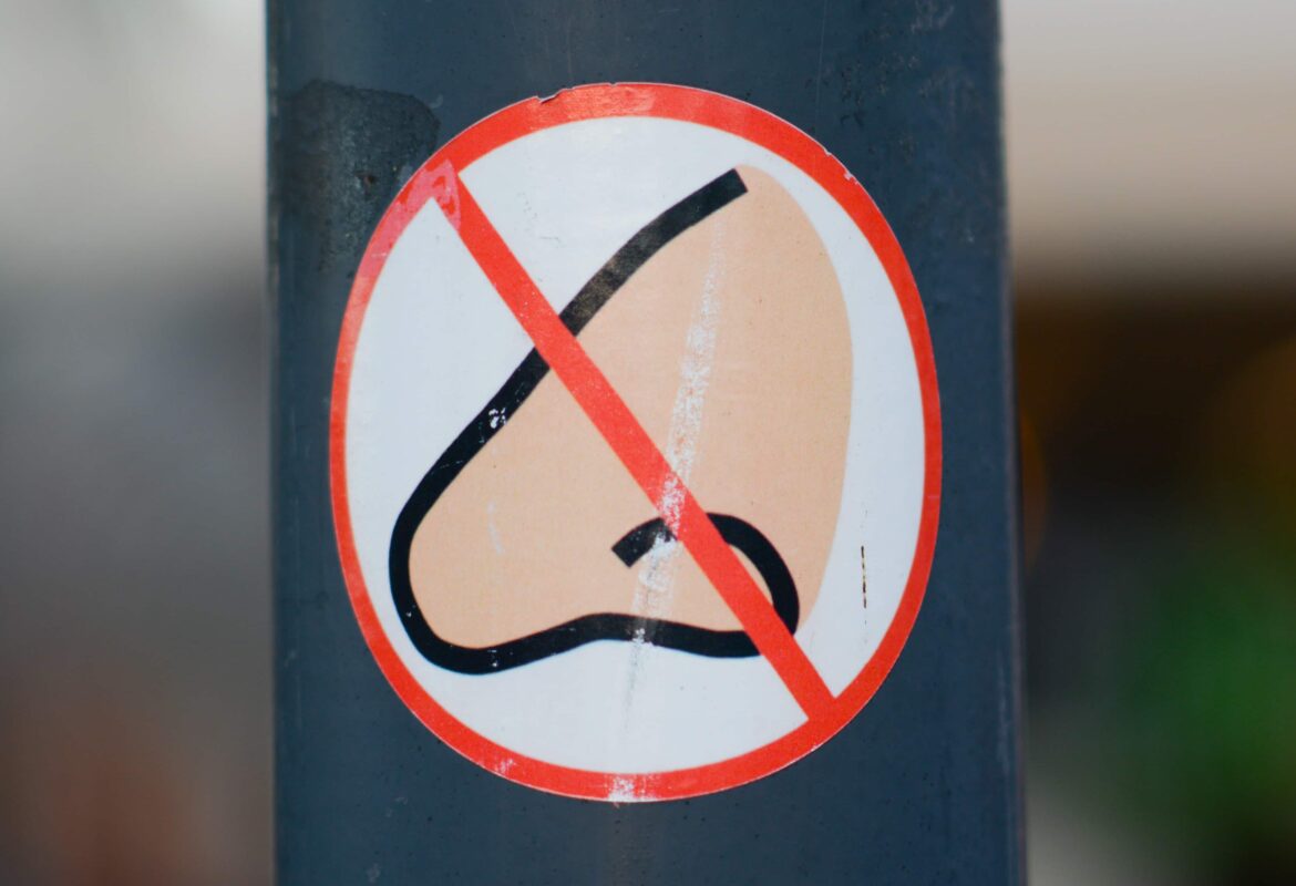 ANOSMIA: INCAPACIDAD DE PERCIBIR OLORES